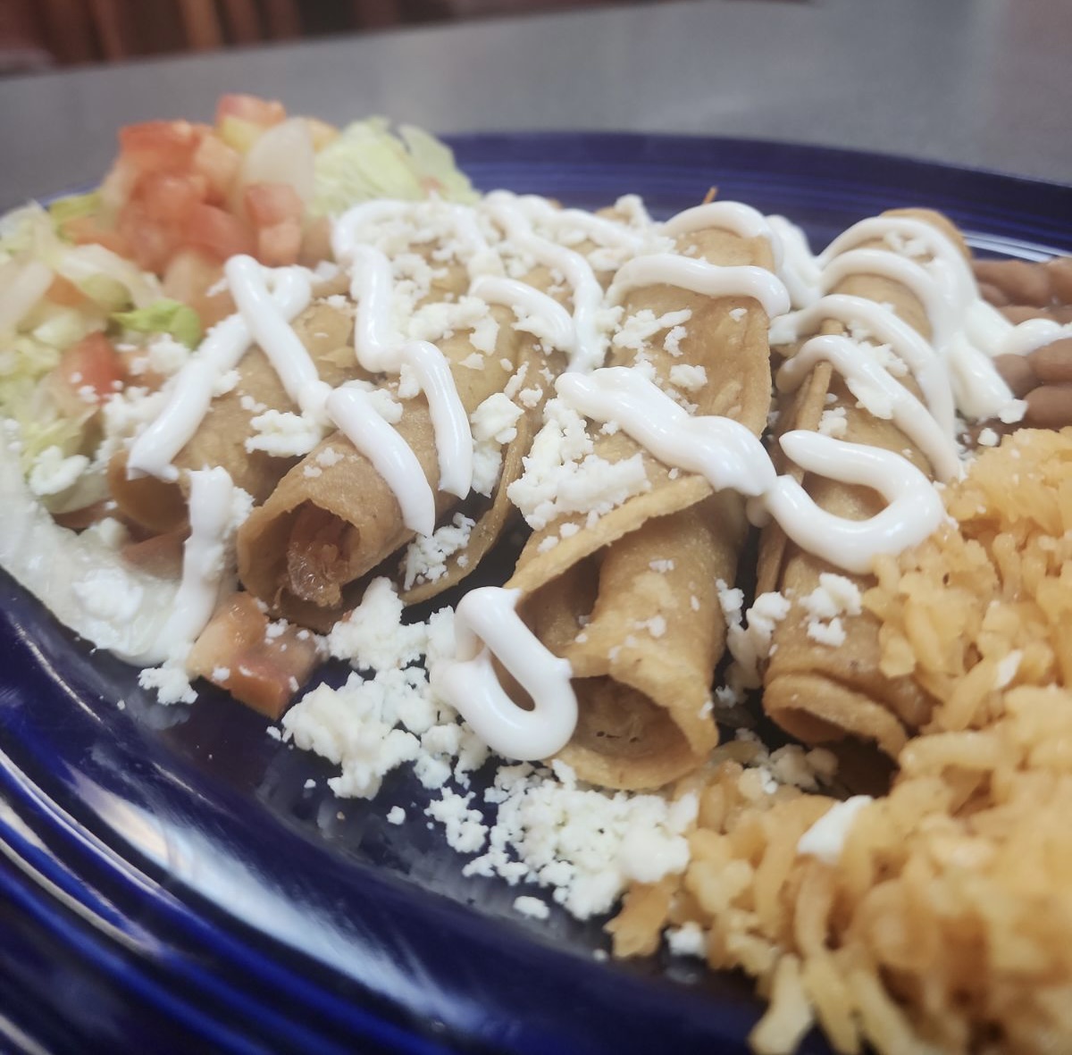 Tacos Dorados Taco Dinner (4 Tacos)